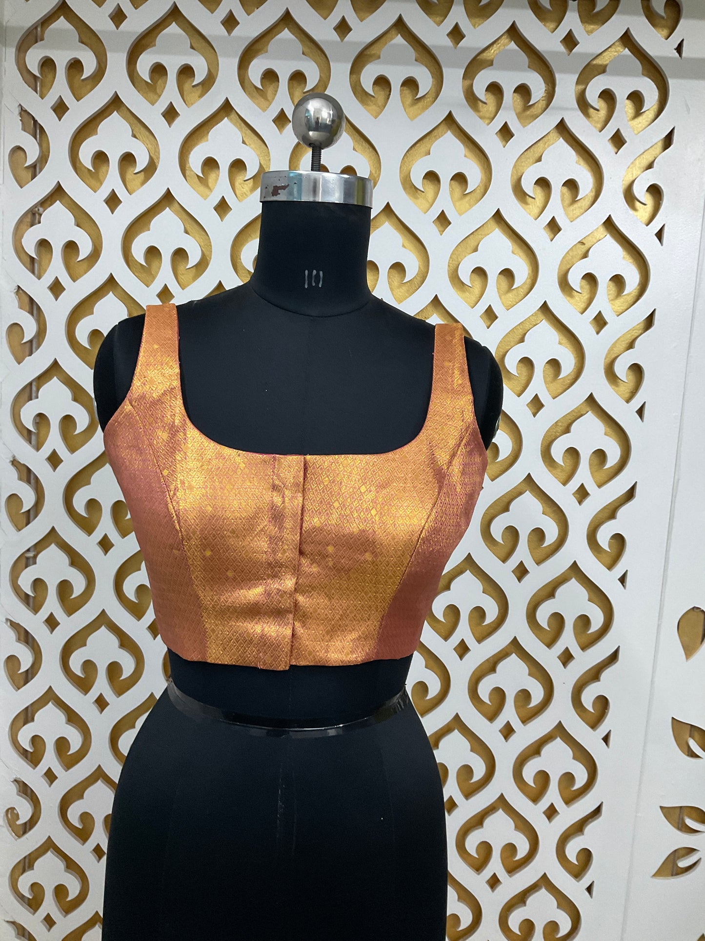 Golden 1 sleeveless blouse