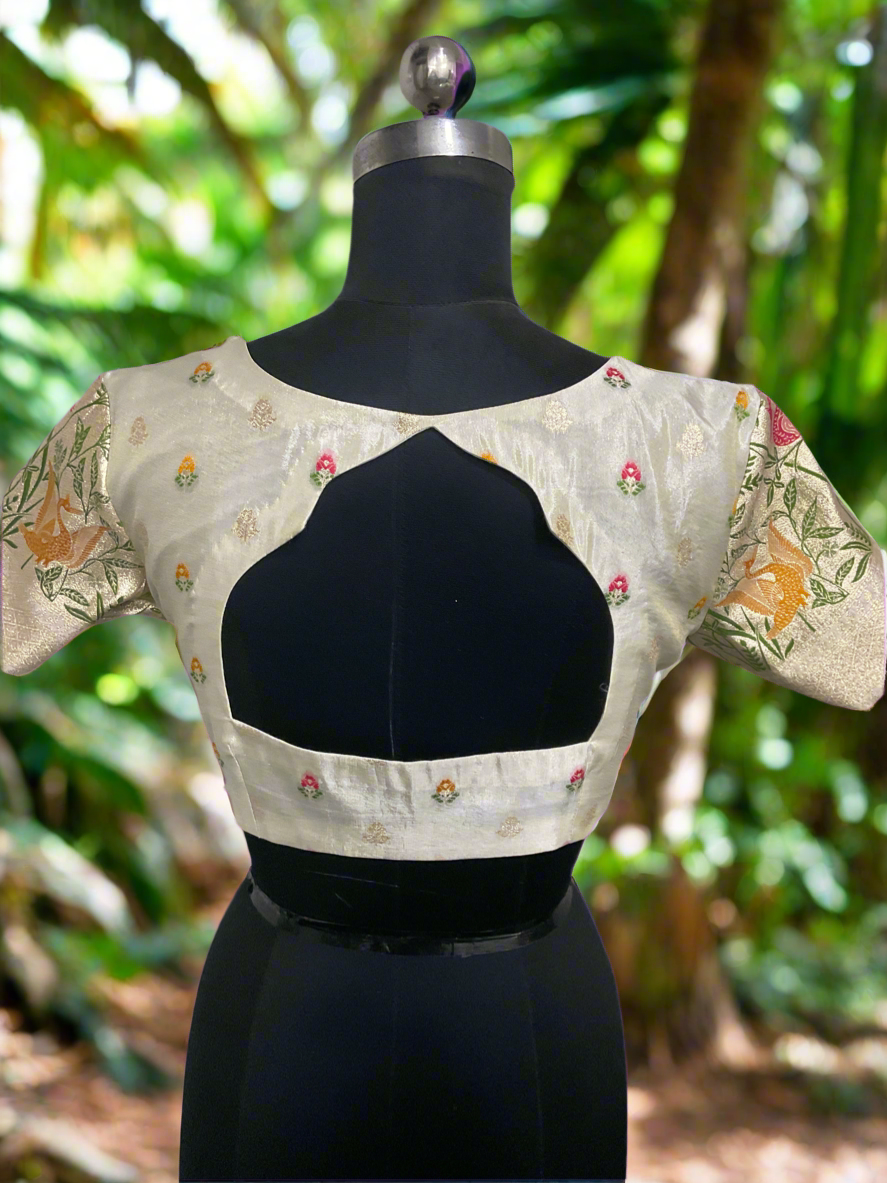 Cream tissue with padded blouse
