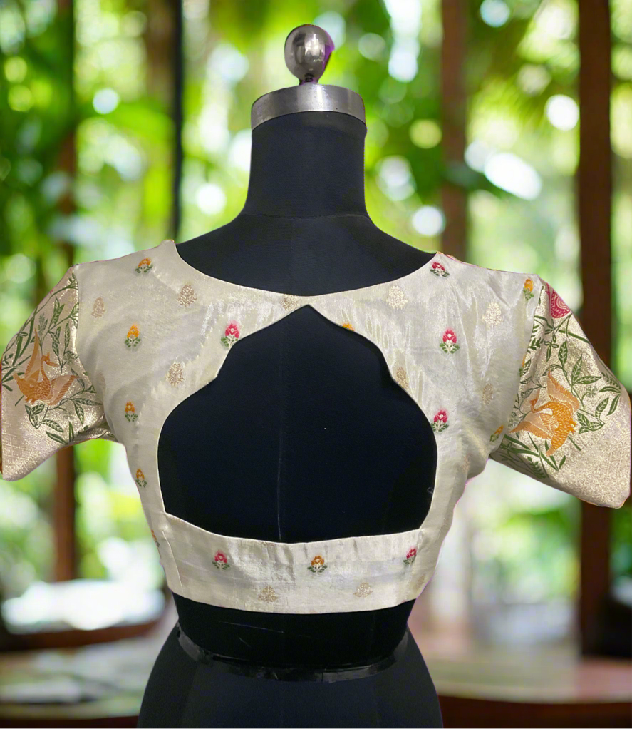 Cream tissue with padded blouse