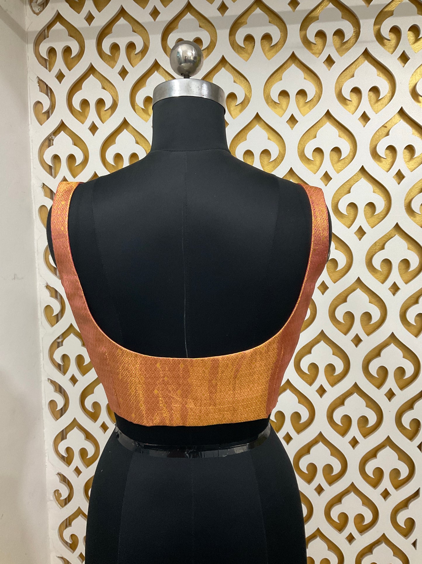 Golden 1 sleeveless blouse
